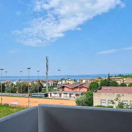 Apartment La Terrazza Sul - Mit Terrasse Mit Seeblick By Interhome