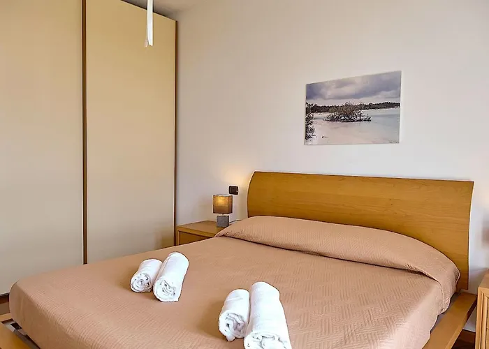 Appartement La Terrazza Sul - Mit Terrasse Mit Seeblick By Interhome