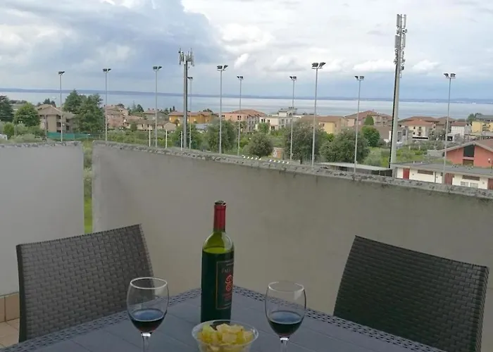 Appartement La Terrazza Sul - Mit Terrasse Mit Seeblick By Interhome