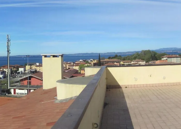 Апартаменты La Terrazza Sul - Mit Terrasse Mit Seeblick By Interhome *